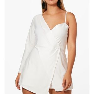 Plus One Sleeve Short Playsuit